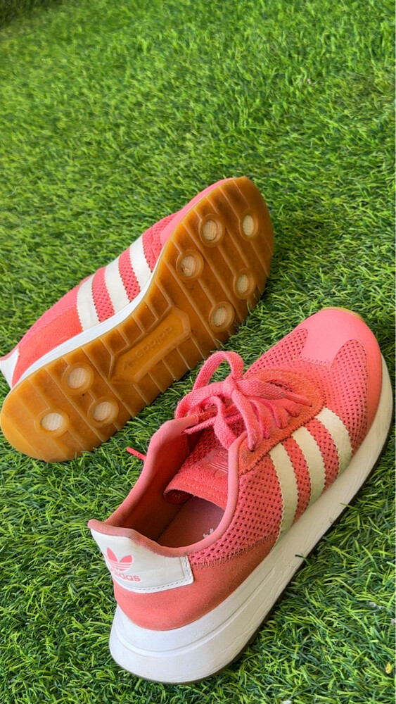 on shoes new - 18