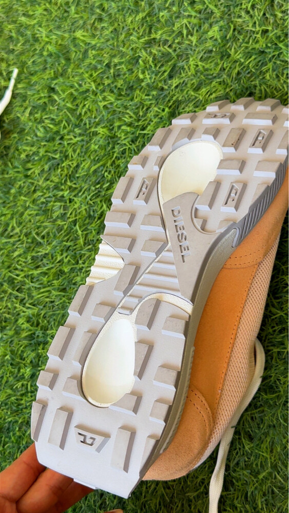 on shoes new - 15