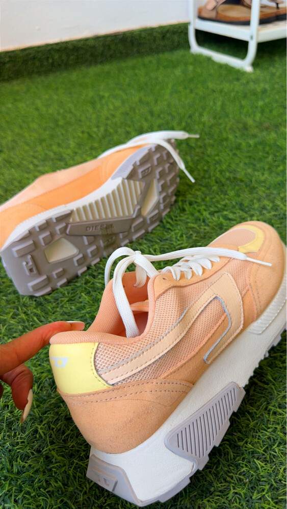 on shoes new - 11