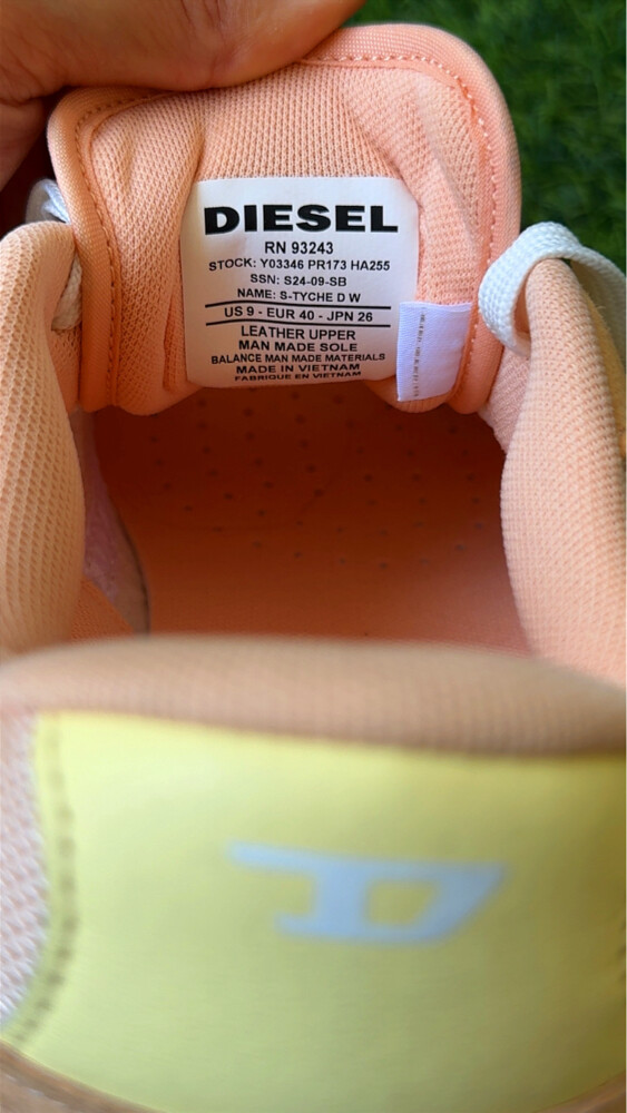 on shoes new - 14
