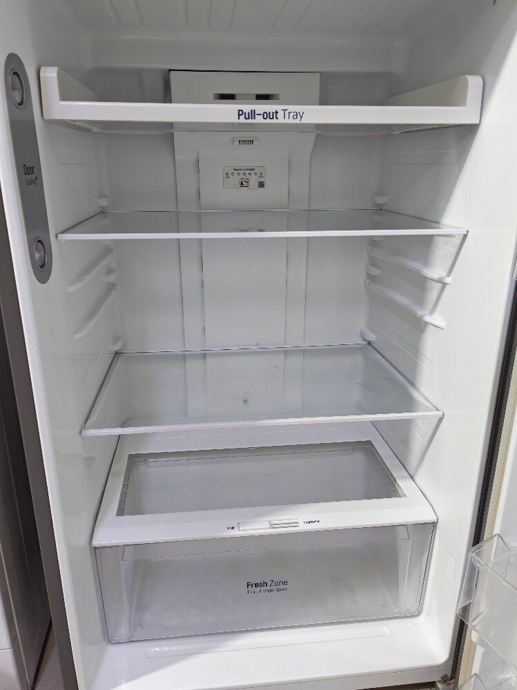 LG Double Door Fridge For Sale - 3