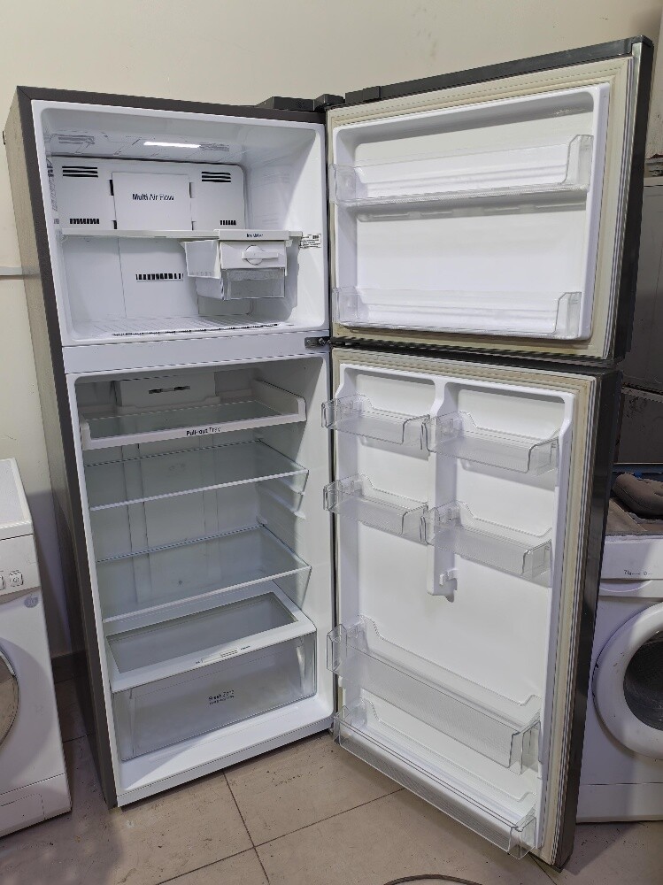 LG Double Door Fridge For Sale - 2