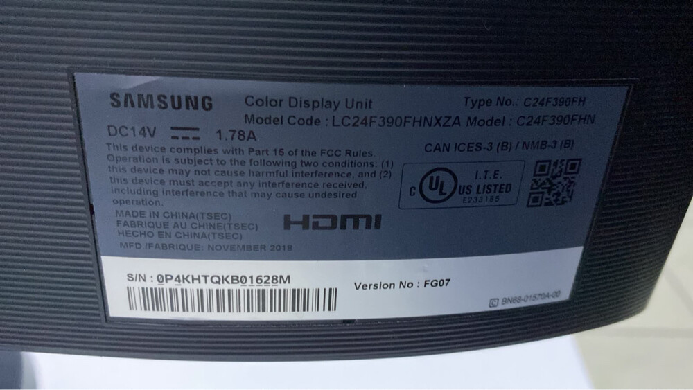 Samsung Monitor - 2