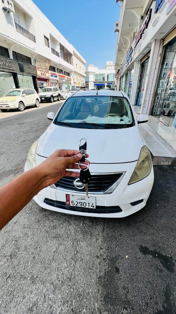 Nissan sunny 2013 70430765 - 12