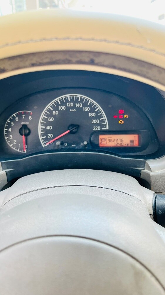 Nissan sunny 2013 70430765 - 6