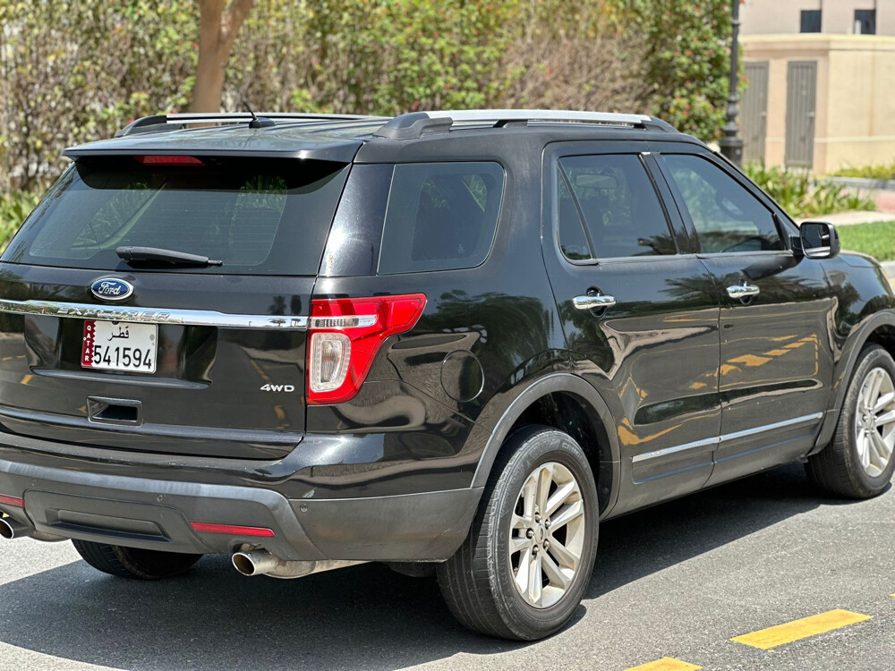 Ford Explorer - 4