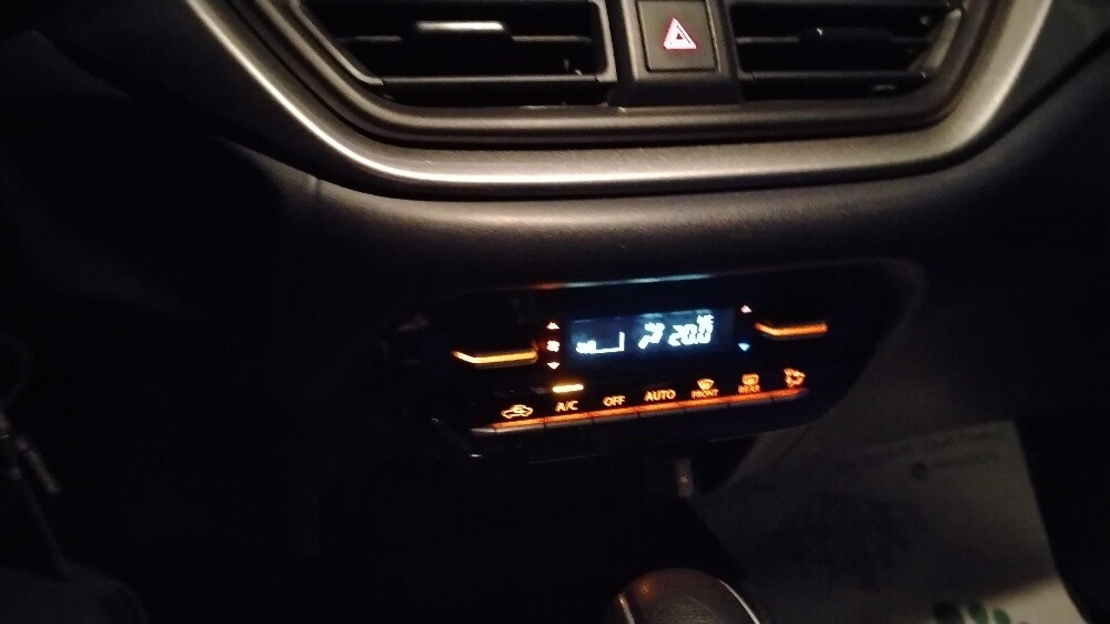 Suzuki Baleno for Sale Family used - 8