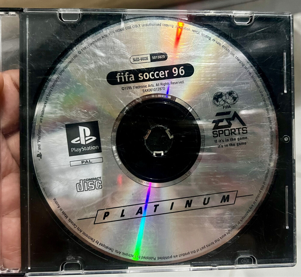 play station1 (PAL) with the box - 1
