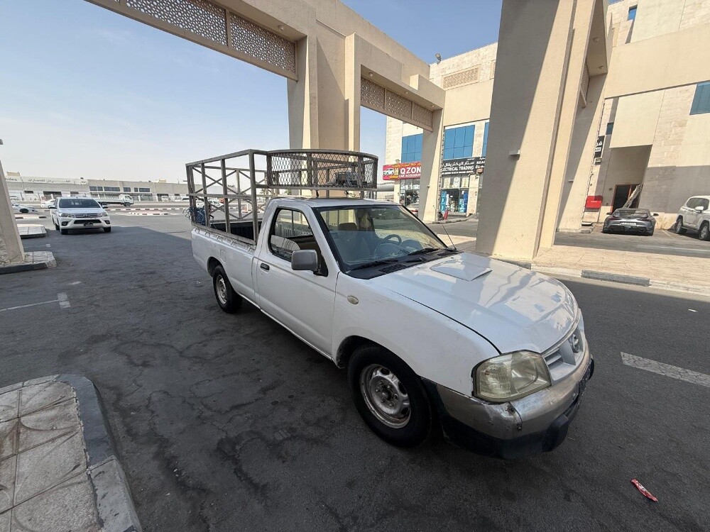 نيسان بيكب - 2