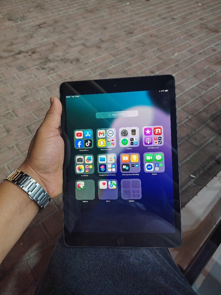 iPad 6 generation 32GB - 2
