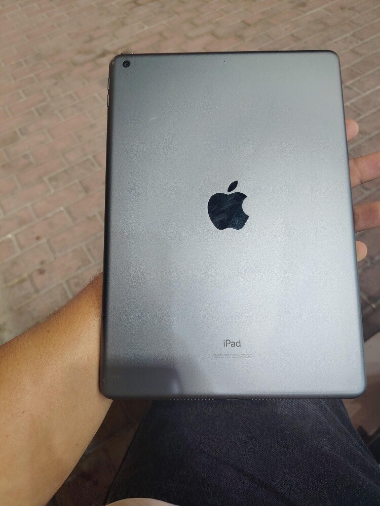 iPad 6 generation 32GB - 4