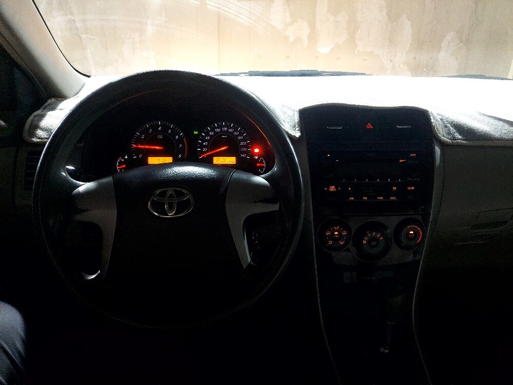 Toyota Corolla XLi - 5