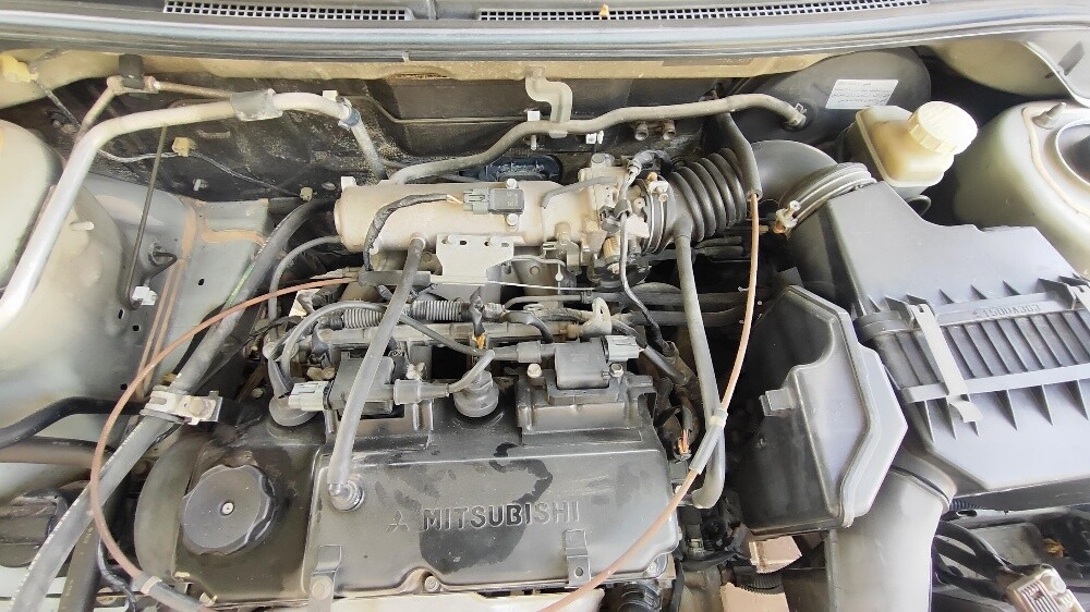 Mitsubishi lancer glx manual car - 11