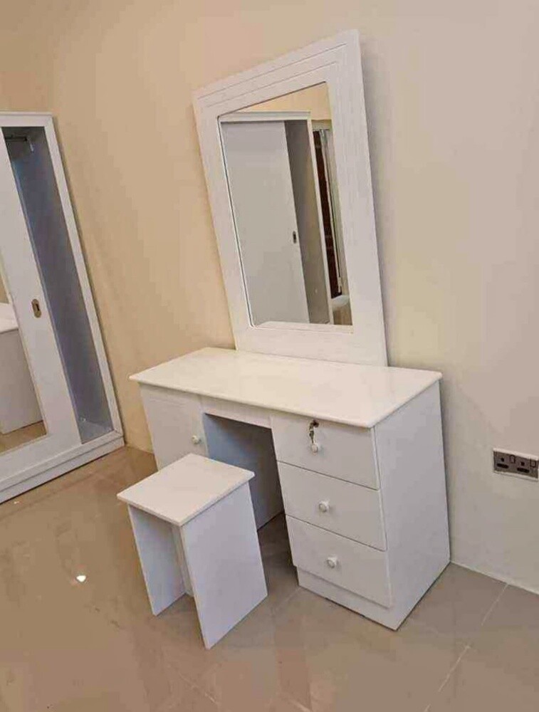 new bedroom set available - 9