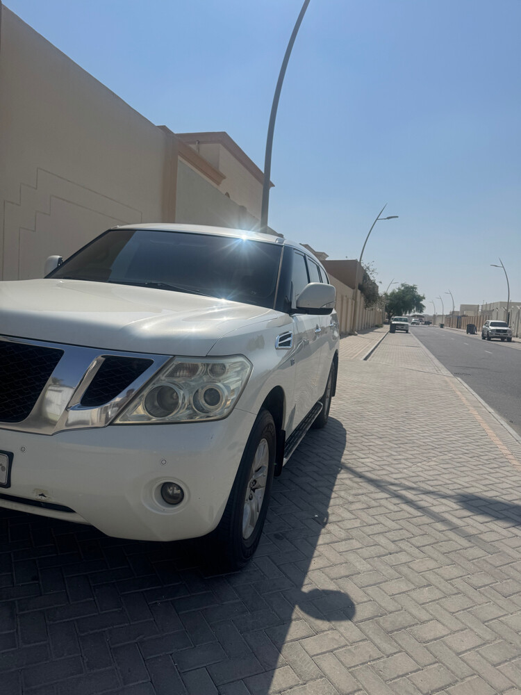 نيسان 320 - 1
