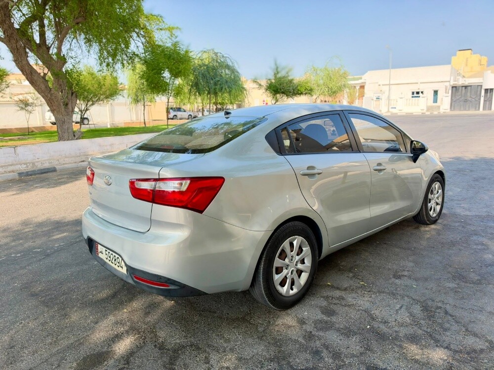 Kia Rio - 2