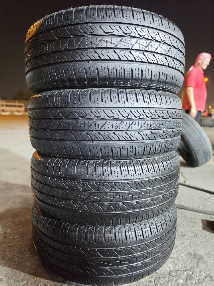 285/60/18 Roadstone Tyre 2024 - 3