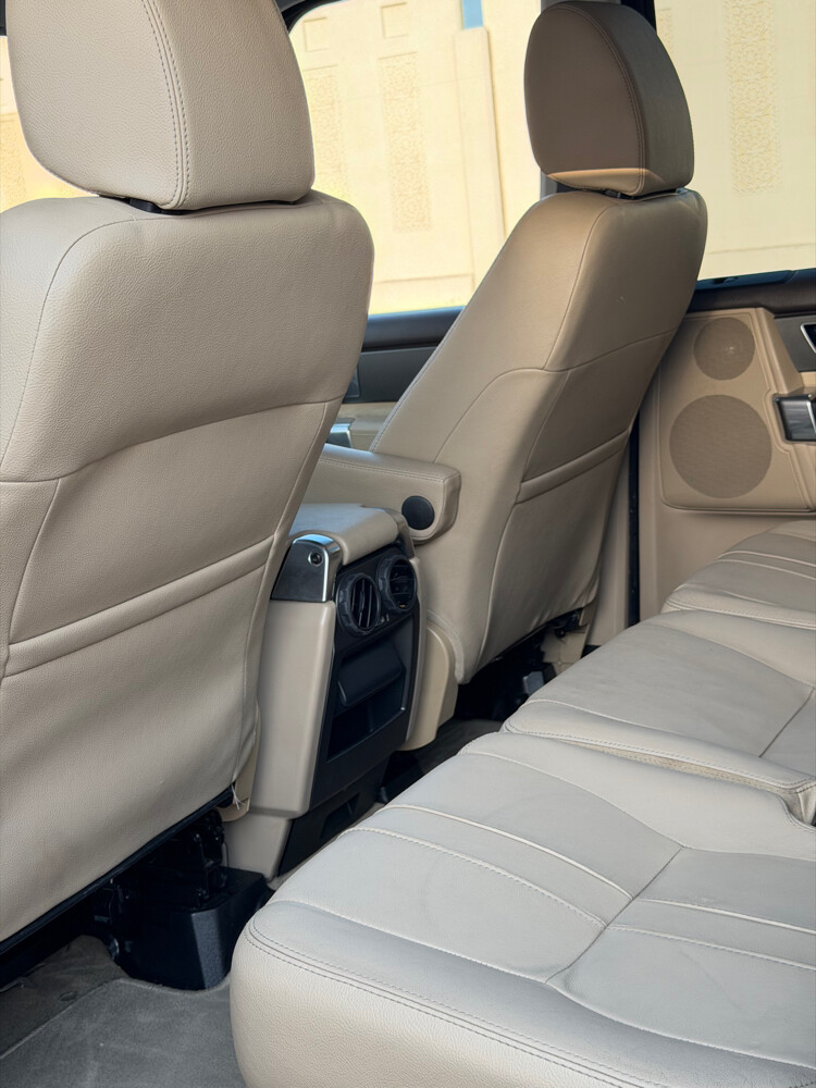 Land Rover LR4 SE-2016 - 7
