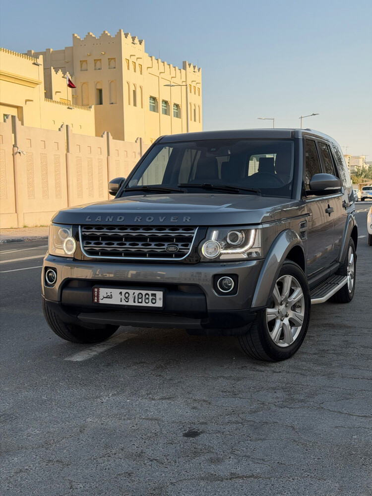 Land Rover LR4 SE-2016 - 1