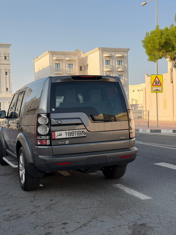 Land Rover LR4 SE-2016 - 6