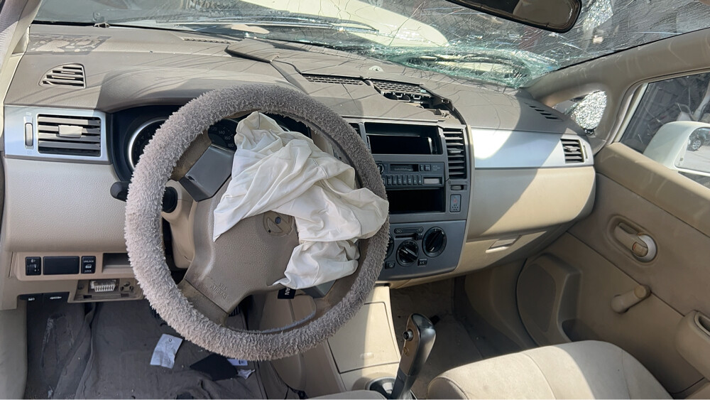 نيسان تيدا تشليح 2008 - 3