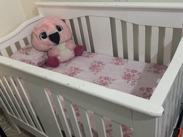 Baby crib - 2