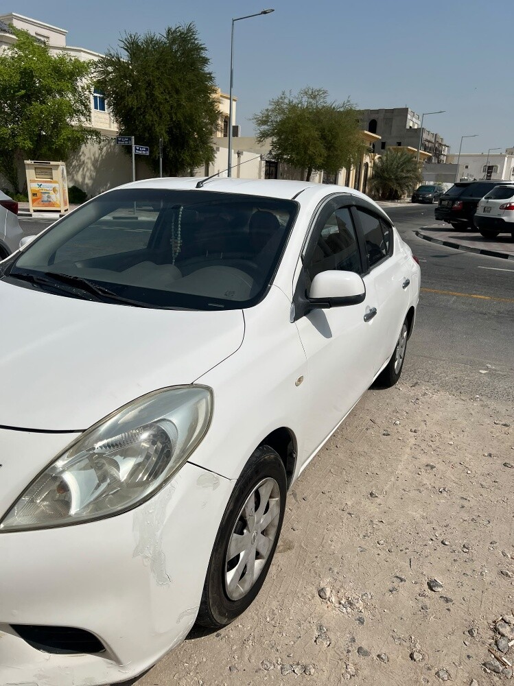 nissan sunny 2013 - 2