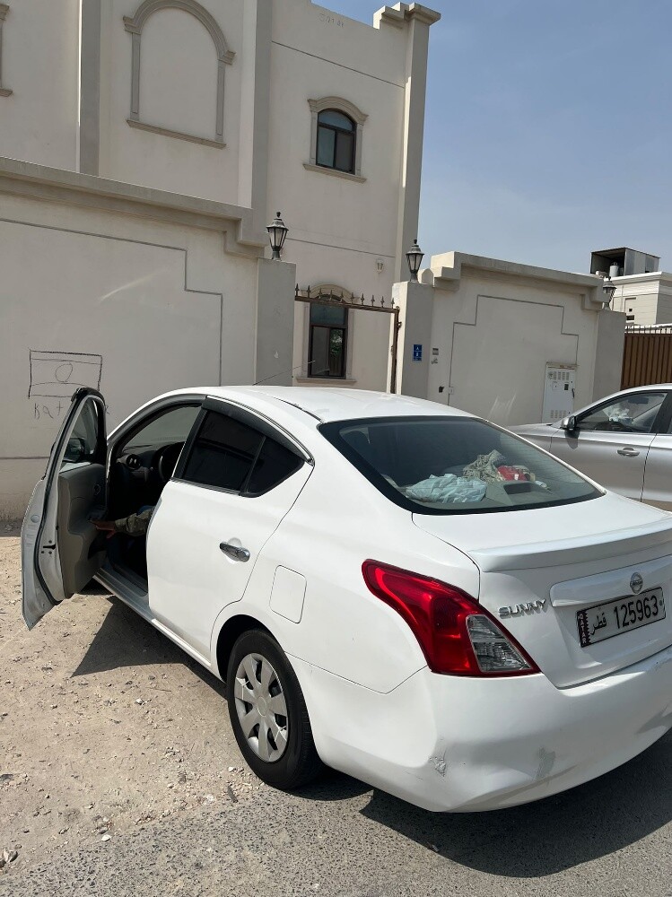 nissan sunny 2013 - 4