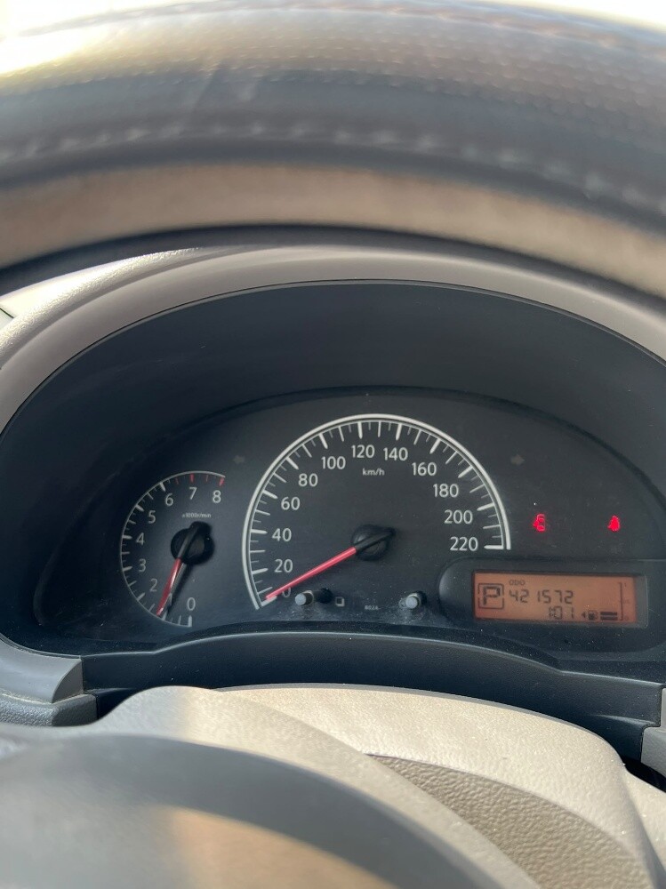 nissan sunny 2013 - 9