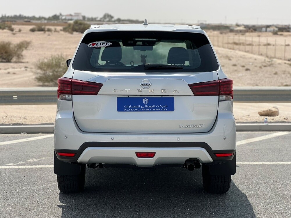 نيسان اكس تيرا 2025 - 6