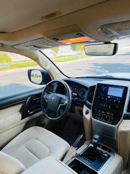LAND CRUISER GXR V8 309KM QR98K - 3