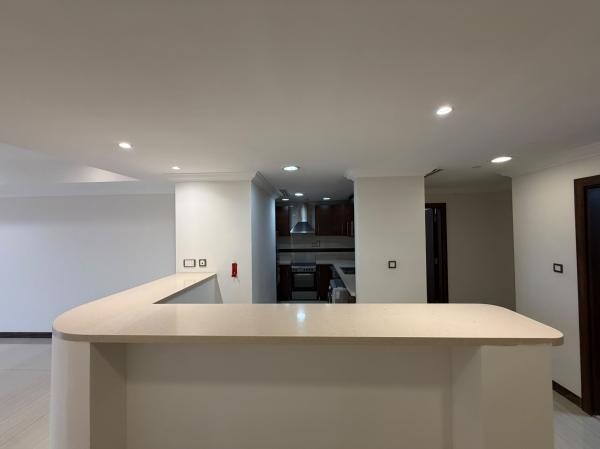MARINA VIEW 1BHK-PORTO ARABIA ,GYM - 9