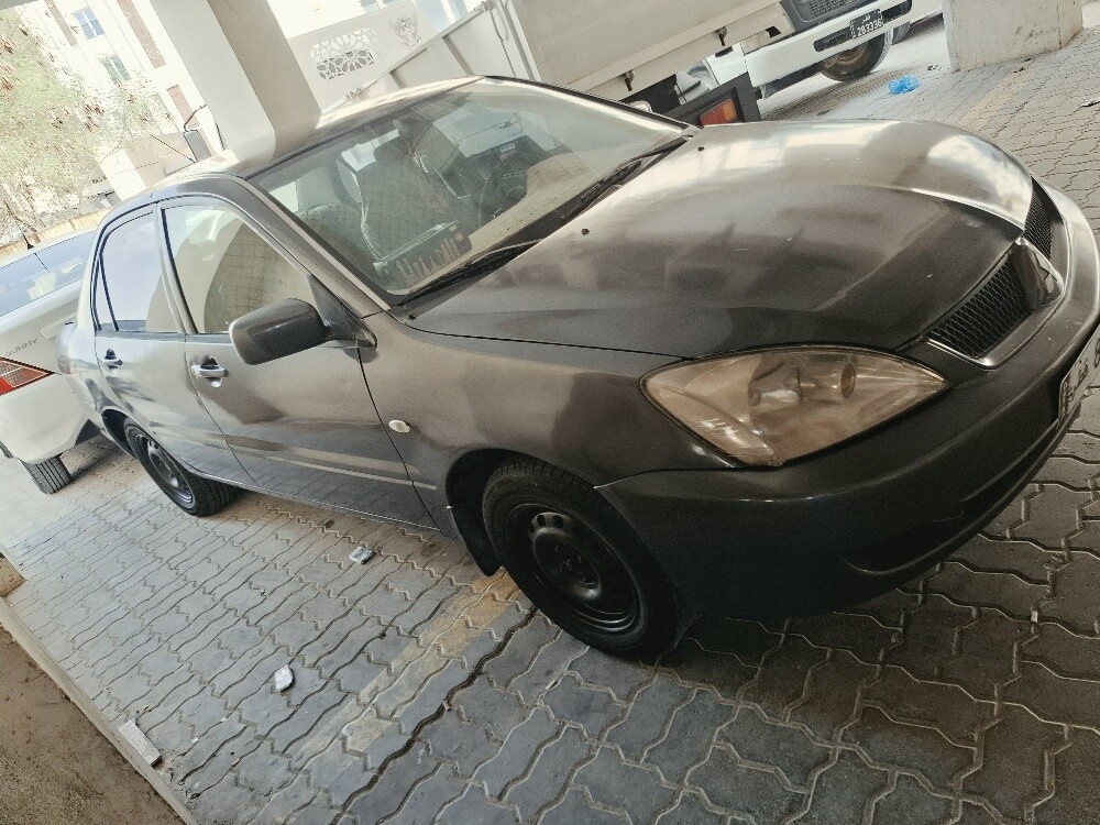 Mitsubishi lancer gls car for sale - 3