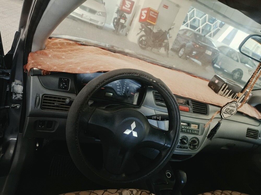 Mitsubishi lancer gls car for sale - 6