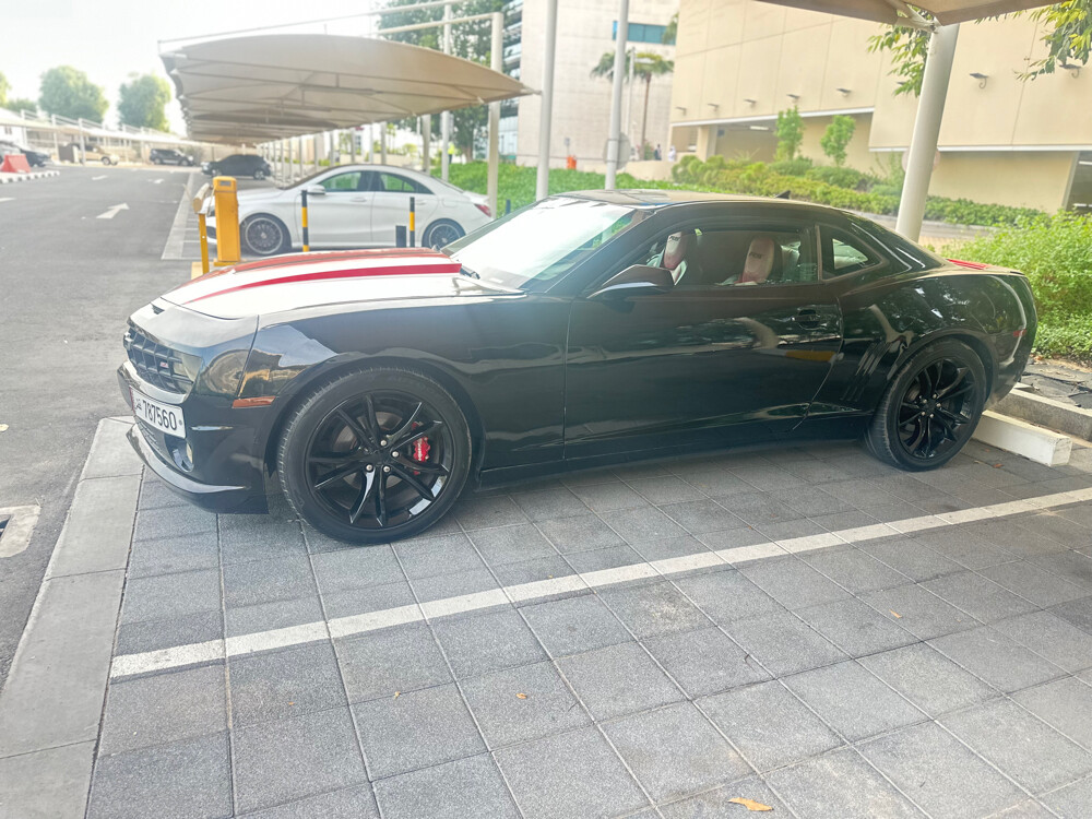Camaro low mileage - 4