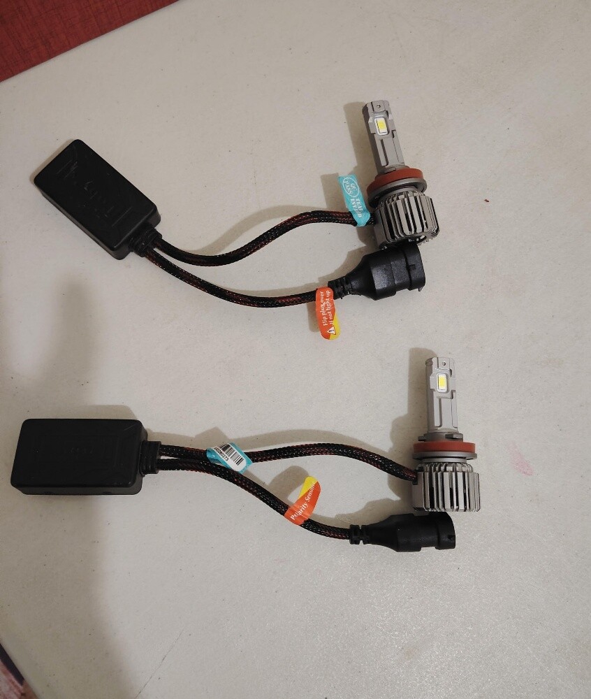 LED headlights like new - 1