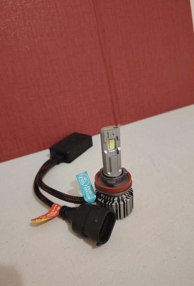 LED headlights like new - 4