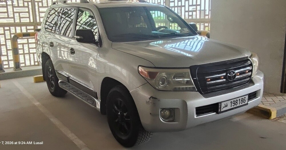toyota land cruiser gxr v6 - 5