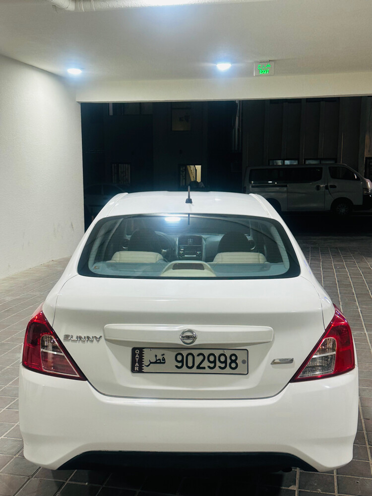 NISSAN SUNNY 2016 - 9