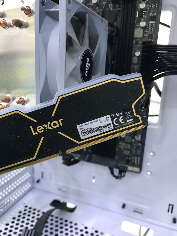 Gaming pc rtx5060 - 10