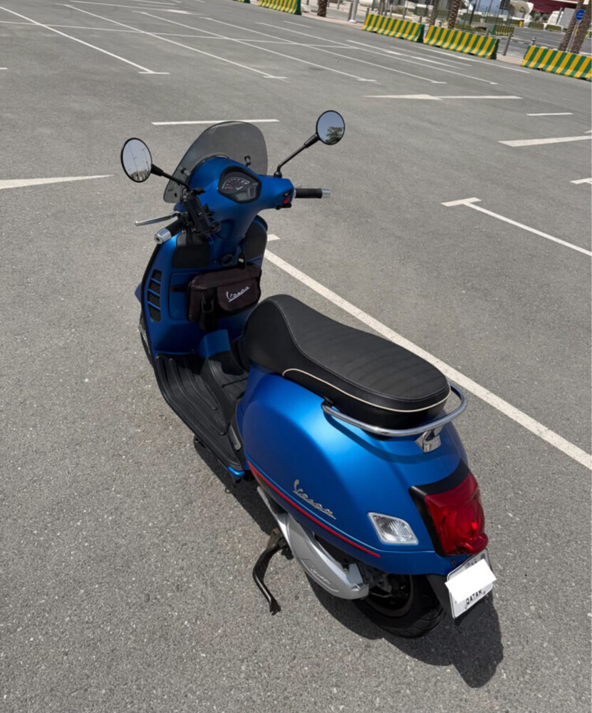 Clean Vespa GTS 300 super S 2020 - 6