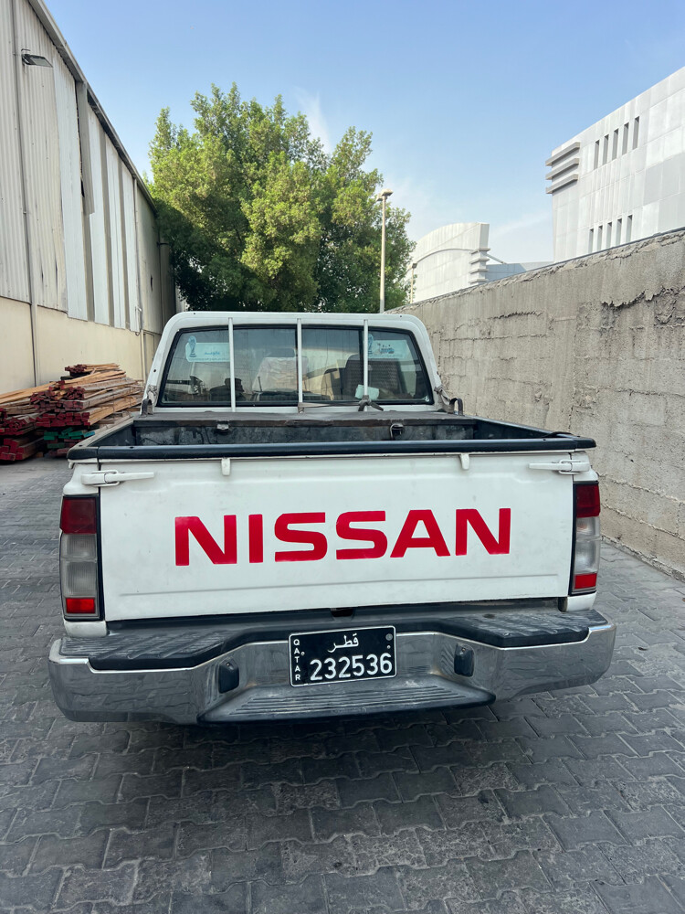 Nissan pikup - 4