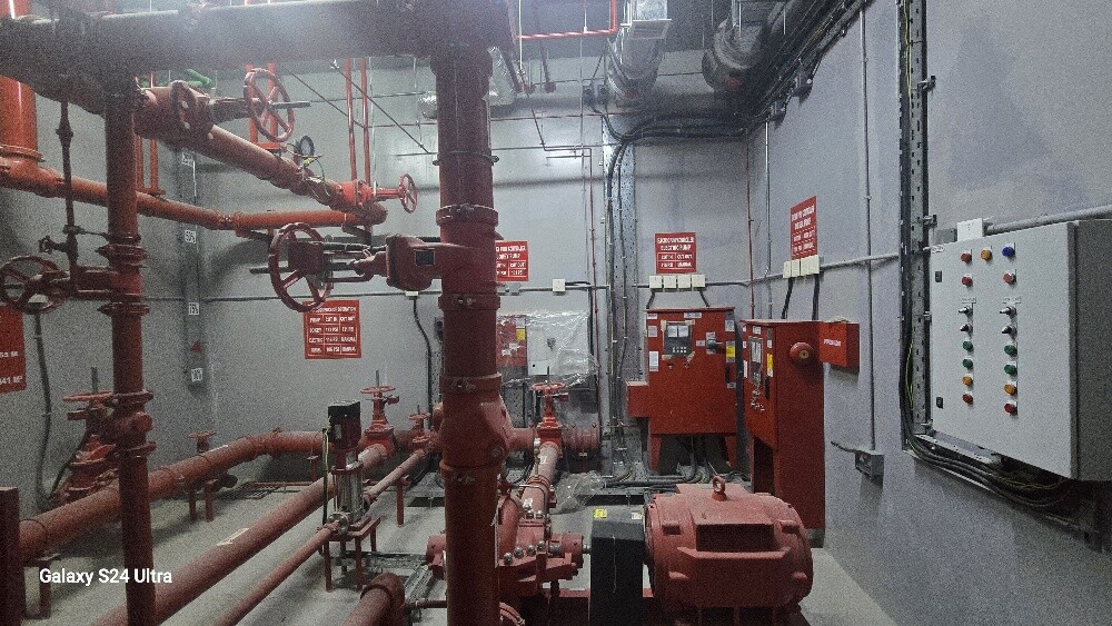 For rent. Chemical warehouse.. - 24
