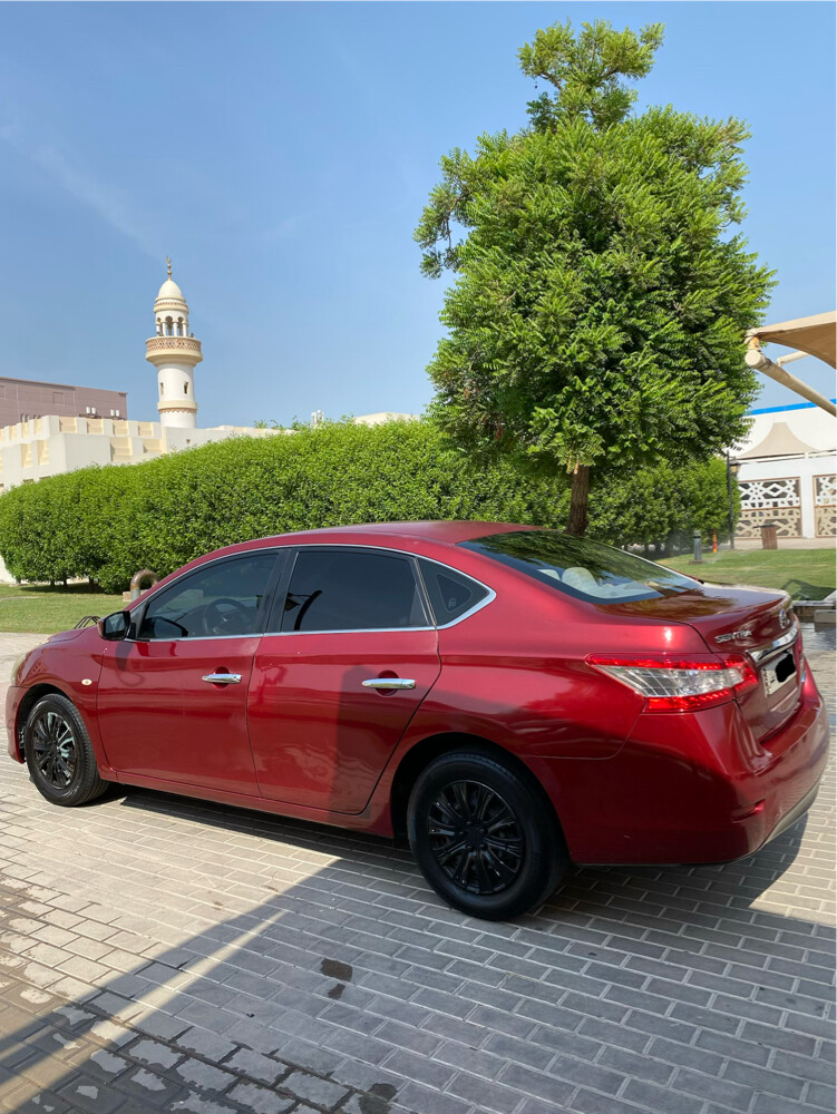 Nissan sentra - 1