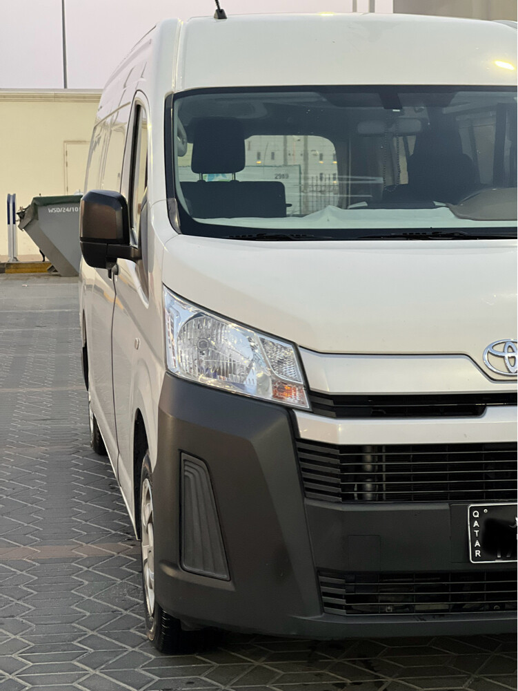 Toyota hiace  - 10
