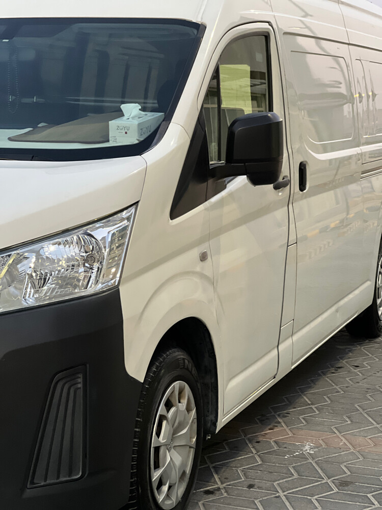 Toyota hiace  - 8