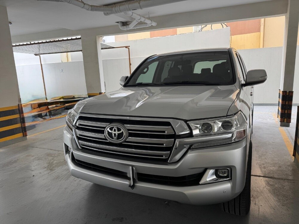 Toyota Land Cruiser GXR V6 - 3