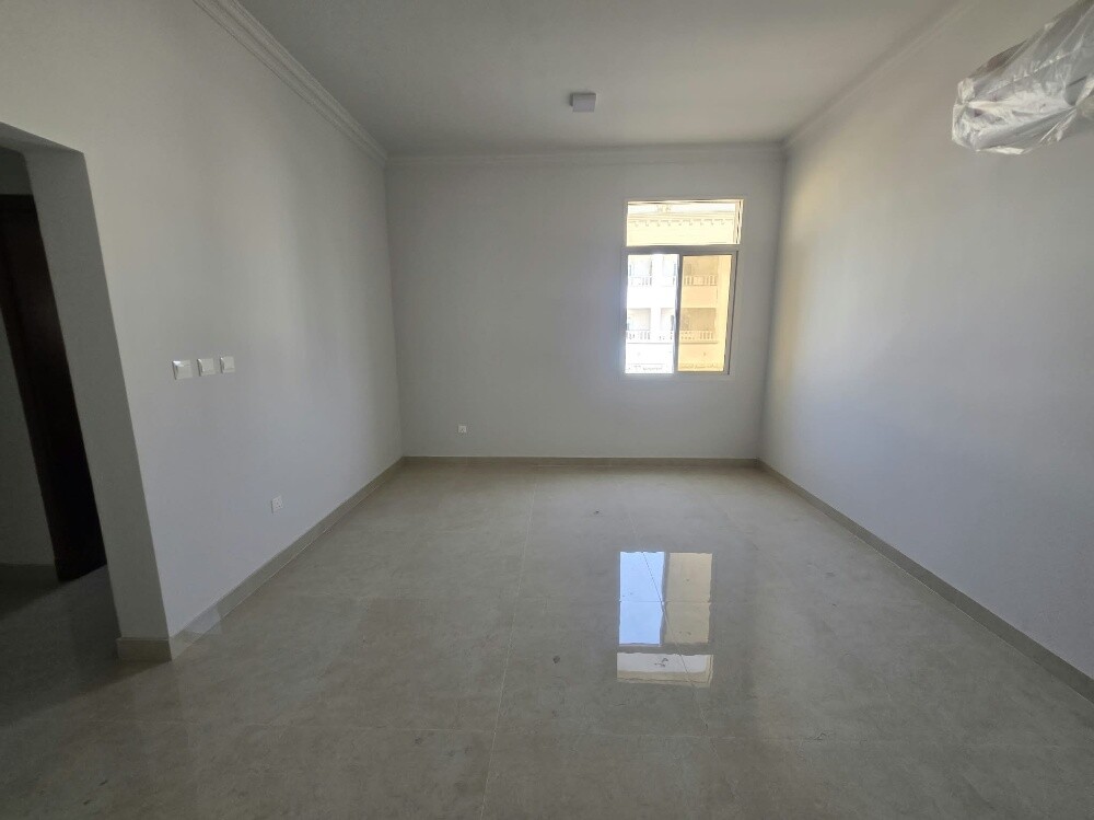 brand new 3 Bhk / Duhail - 9
