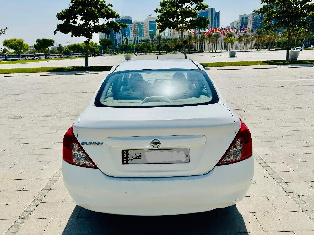 NISSAN SUNNY 2013 - 3
