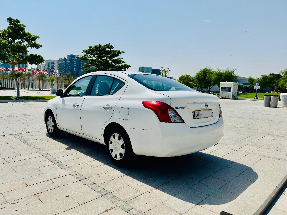 NISSAN SUNNY 2013 - 2